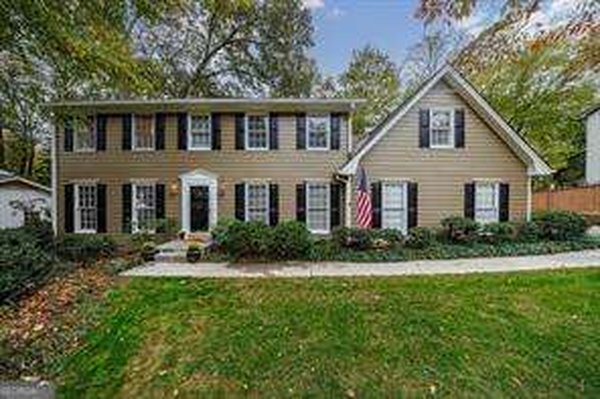 4226 Vienna Way, Marietta