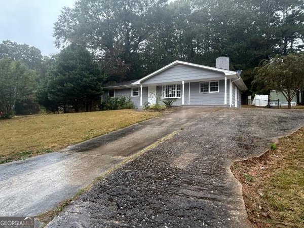 965 Cone Road, Forest Park