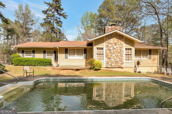 2004 Poplar Falls Road, Lithonia