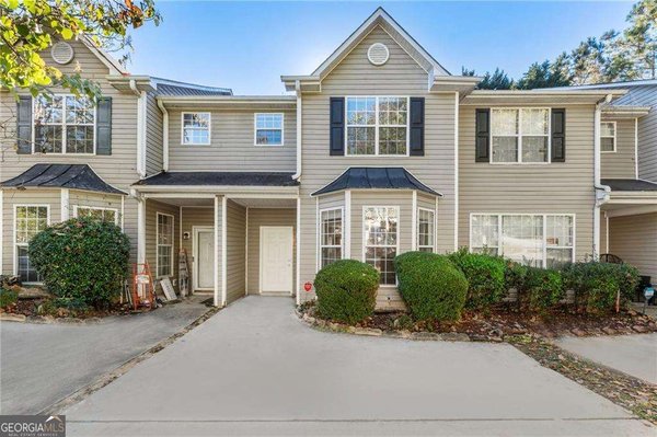 6750 Sunset Hills Boulevard, Rex