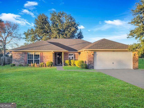 205 Bridgemont Way, Hinesville