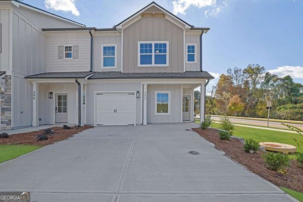 302 Heron Street, Ball Ground