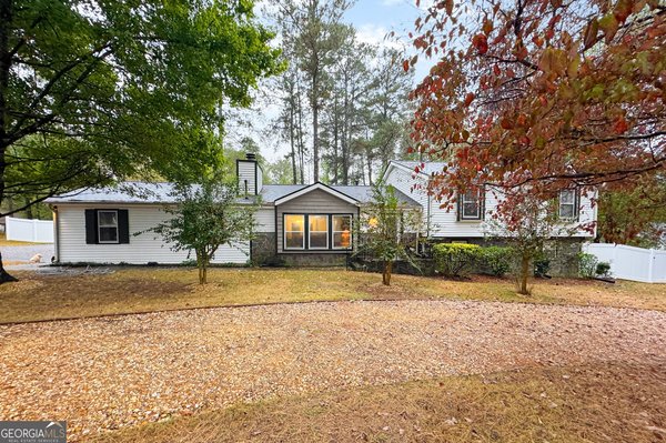 1520 Lake Dow Road, McDonough