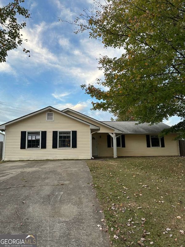 301 Deerfield Drive, Jonesboro