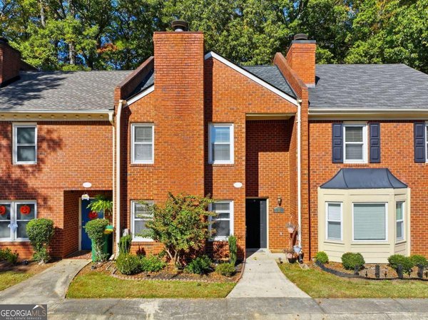 3153 Corner Oak Drive, Peachtree Corners