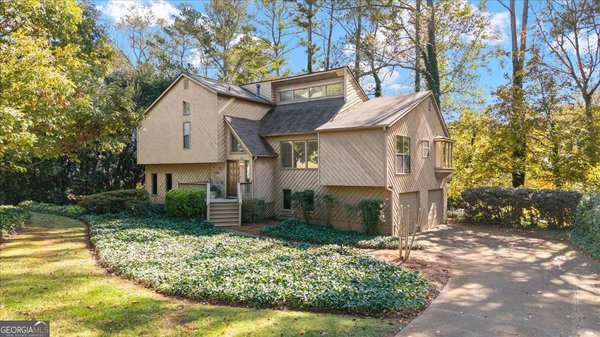 3634 Stonehenge Way, Marietta