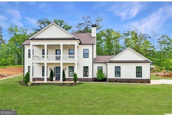 62 Shore At Redwine Drive, Newnan