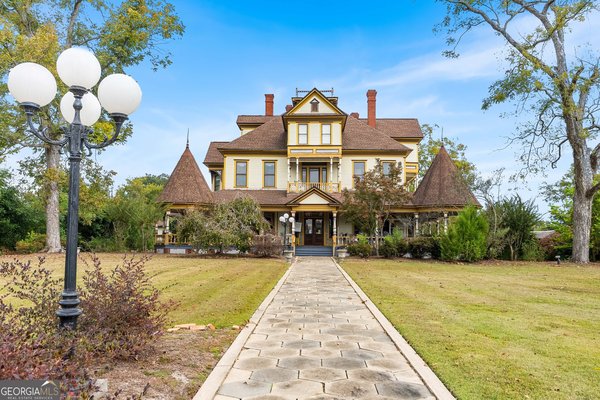 323 Main Street, Swainsboro