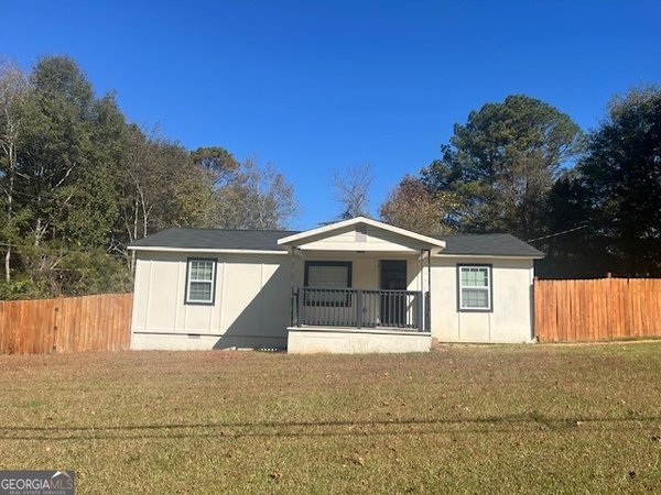 13960 Veterans Memorial Highway, Winston