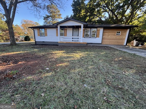 176 Randall Avenue, Flovilla