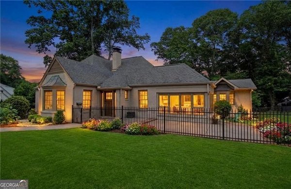 584 Cherokee Street, Marietta