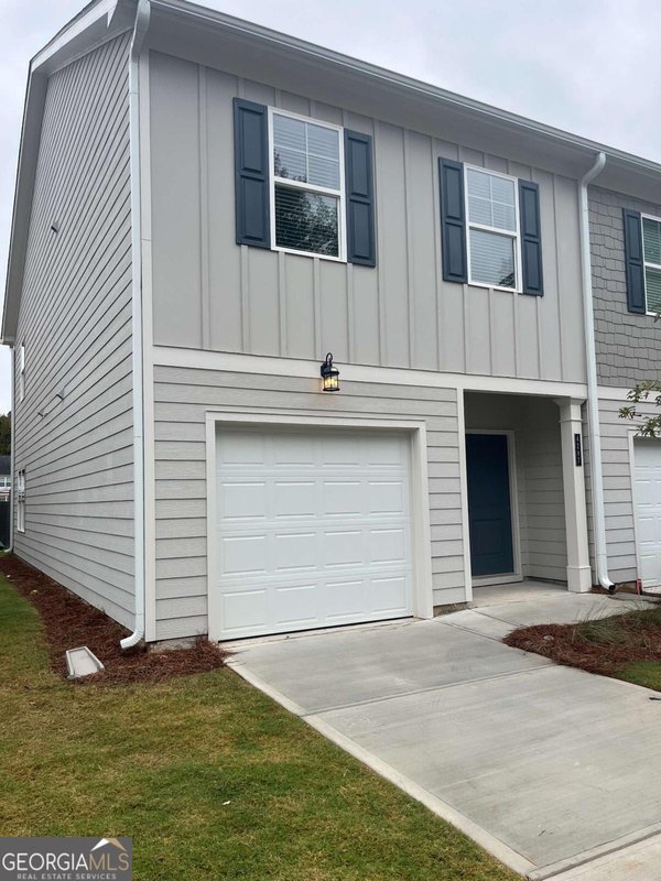 4287 Notting Hill Drive, Atlanta