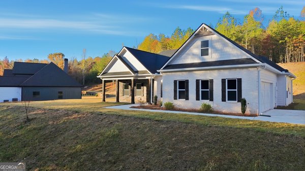 327 Ayers Creek Drive, Toccoa