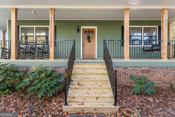 1826 Austin Bridge Road, Douglasville