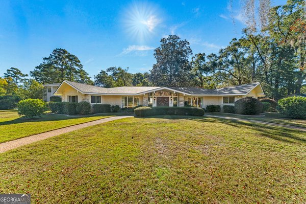 904 Ash Street, Springfield