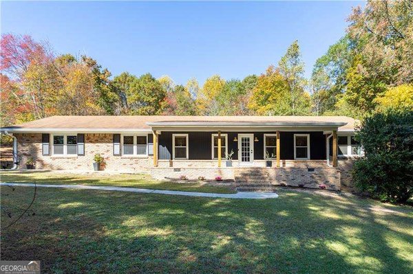 5925 Old Bill Cook Road, Atlanta