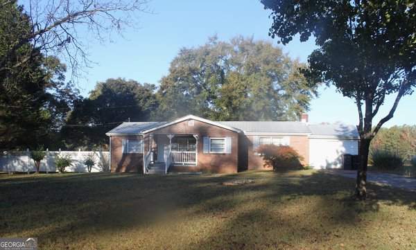 8131 Roosevelt Highway, Warm Springs