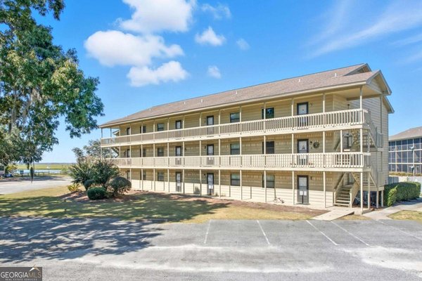 207 Azalea Road, Midway