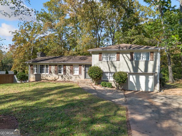 5543 Forest Drive, Acworth