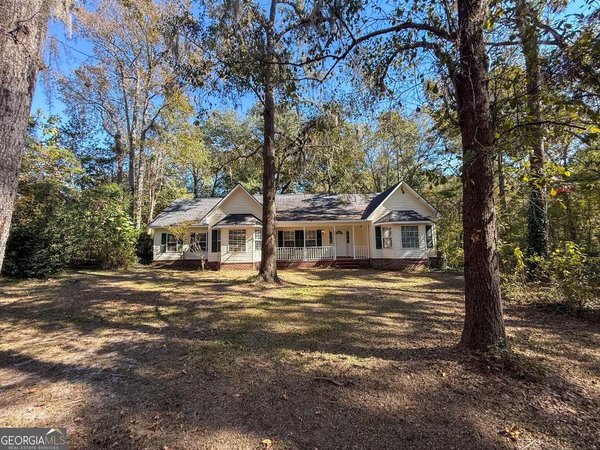 288 Arcola Road, Pembroke