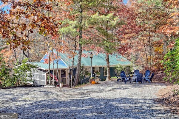 321 Finch Drive, Clayton