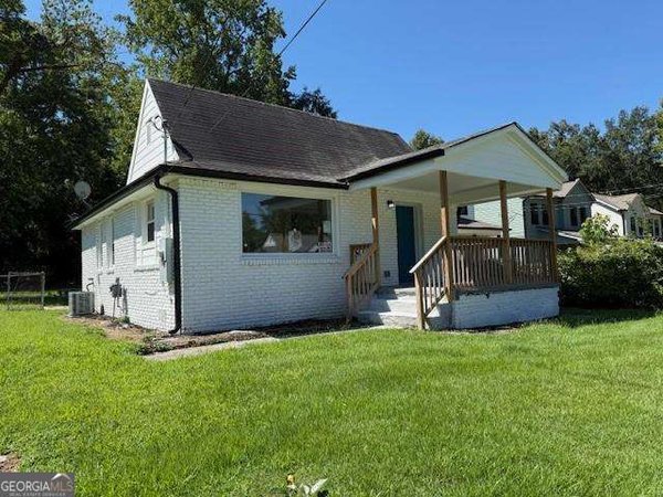 2040 Chicago Avenue, Atlanta