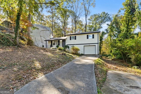 1201 Boat Rock Road, Atlanta