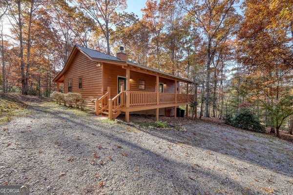 74 Mountain Woods Road, Blairsville
