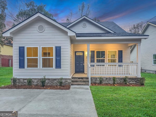 2003 Tuskegee Street, Savannah