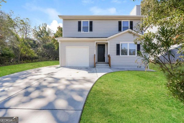 884 Third Street, Stone Mountain