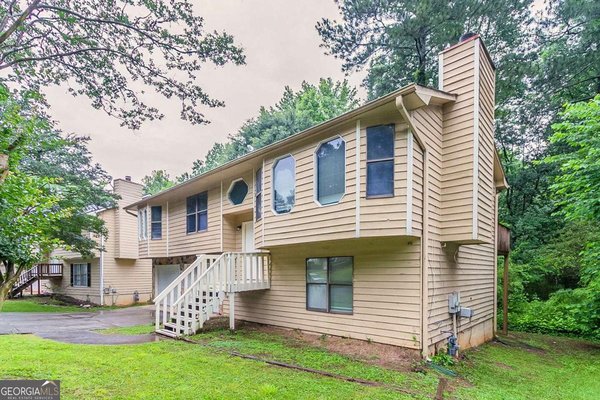 2218 Lowtrail Court, Lithonia