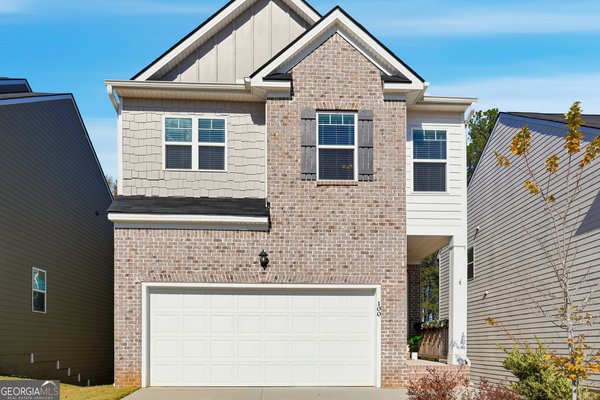 100 Silver Birch Pass, Newnan