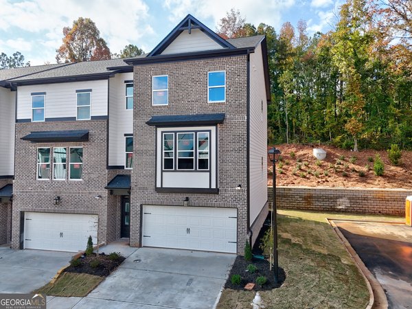 28 Rock Park Way, Tucker