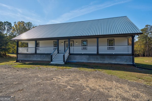 1987 Indian Hill Road, Elberton