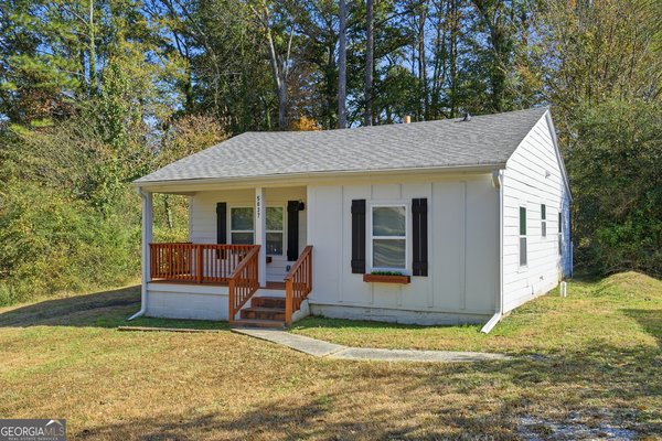 5637 Owens Drive, Austell