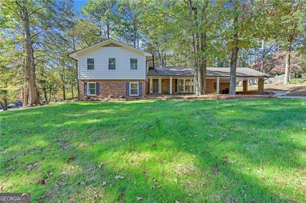 209 Arrowhead Drive, Cartersville