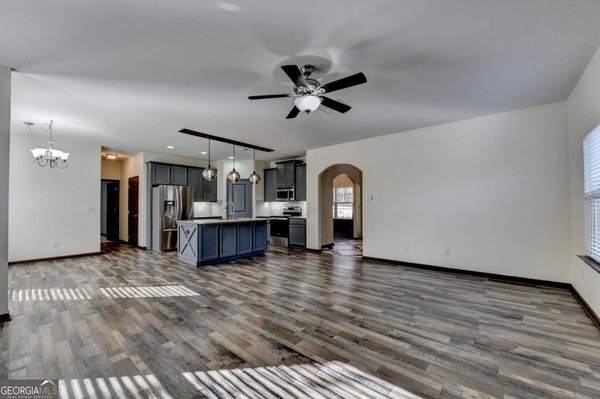 893 Whitfield Oak Road, Auburn