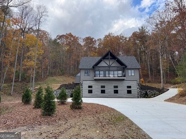 503 Wright Brothers Way, Clayton