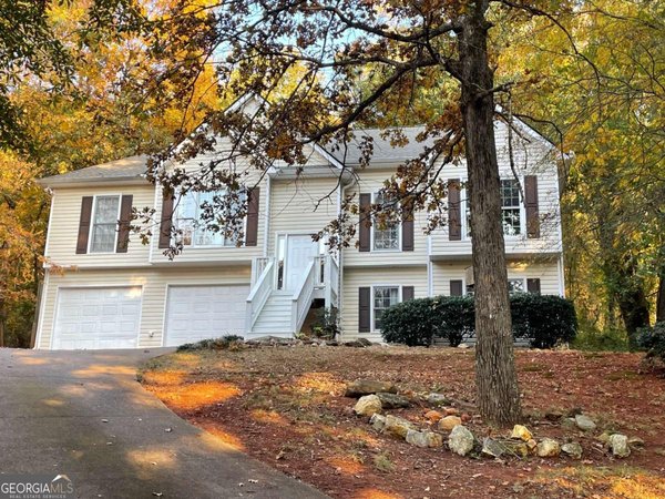 15 Roving Hills Circle, Cartersville