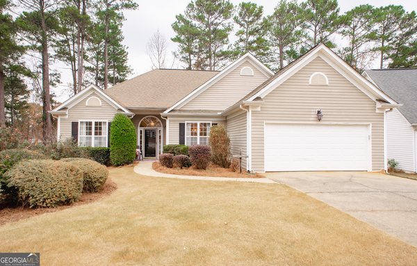 320 Dalston Way, Peachtree City