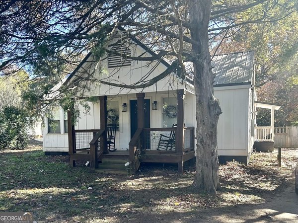 1226 Zebulon Road, Griffin