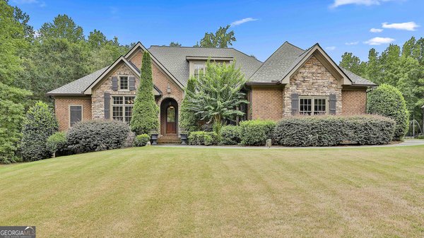 555 Mountains Edge, Peachtree City