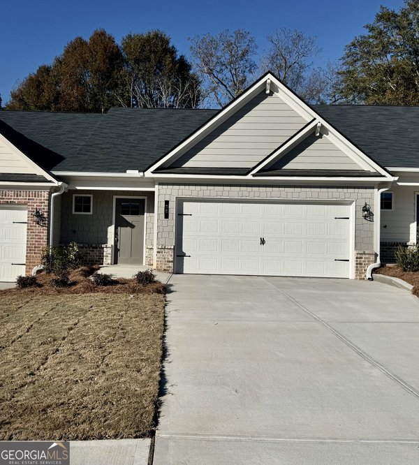 38 Silver Leaf Lane, Dawsonville