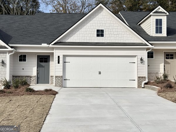 32 Silver Leaf Lane, Dawsonville