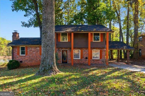 2261 Clanton Terrace, Decatur