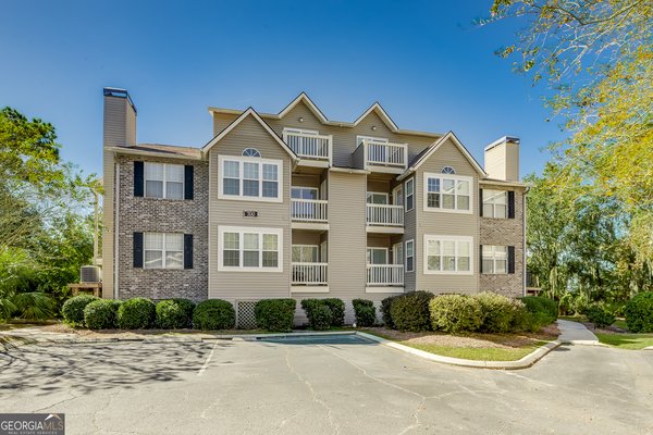 12300 Apache Avenue, Savannah