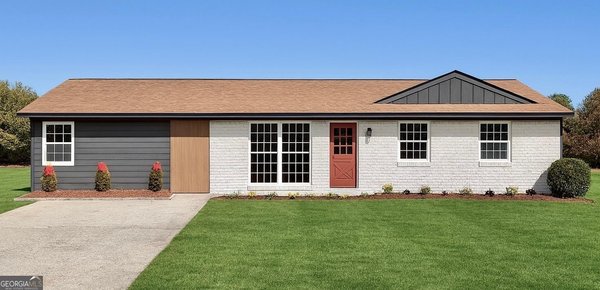 1368 Breezy Circle, Norcross