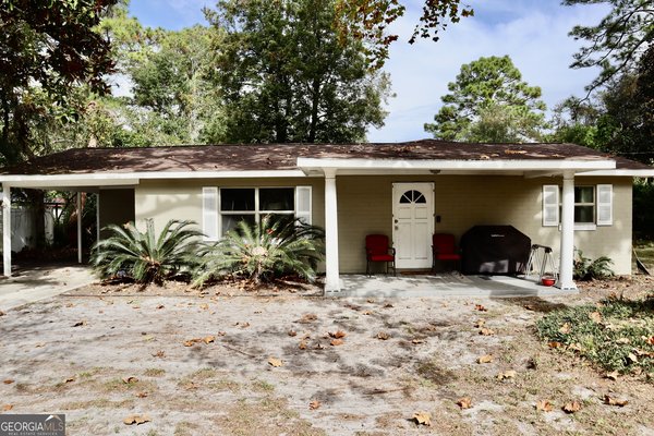 111 Davis Street, St. Marys