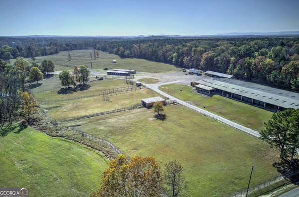 486 County Line Road, Resaca