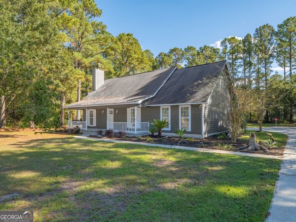 102 Winchester Road, Waverly